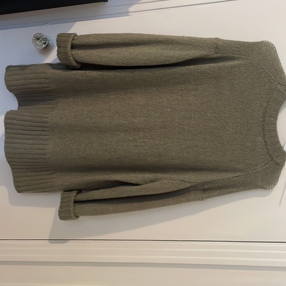 Zara dress size medium GREEN/KAKI winter oversized dress - Picture 3 of 3